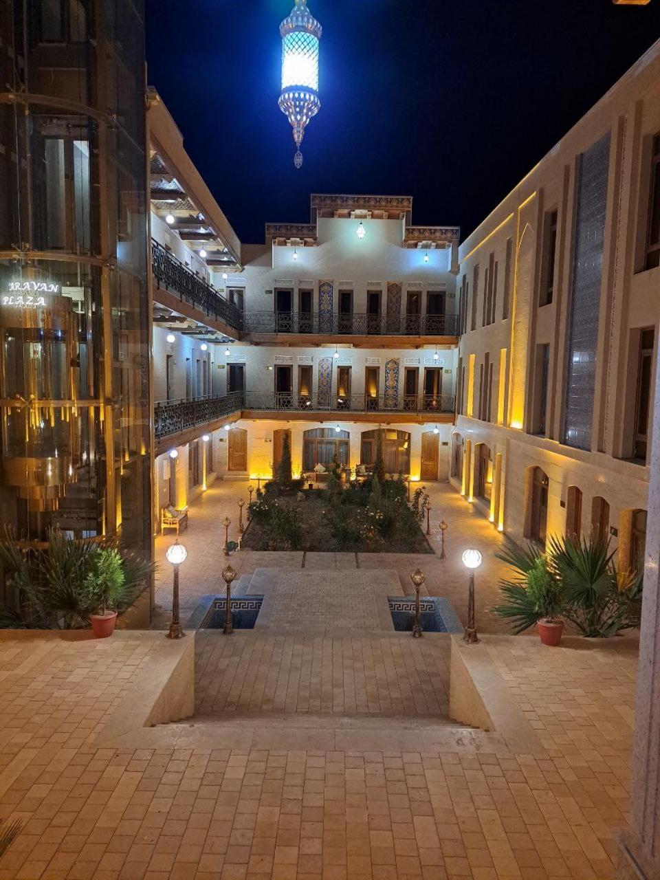 Caravan Plaza Inn Boutique Bukhara Esterno foto