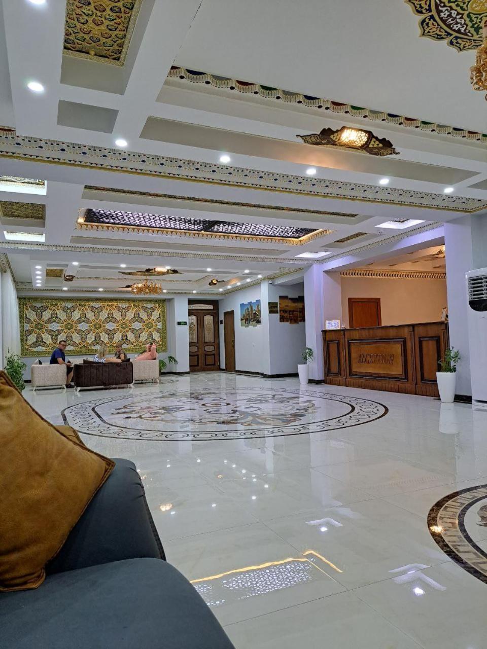Caravan Plaza Inn Boutique Bukhara Esterno foto